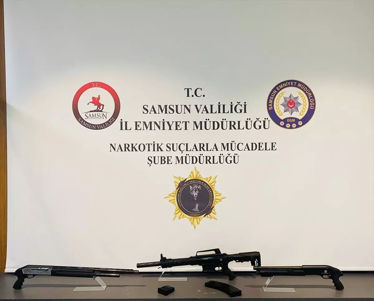 samsunda-ruhsatsiz-silah-ve-uyusturucu-operasyonu-3-gozalti-vVmZTRJe.jpg